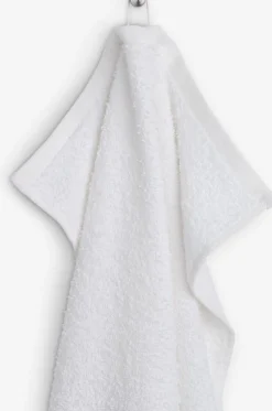 FLISBYBasicEssuie-main FLISBY 40x60 blanc-JYSK Clearance