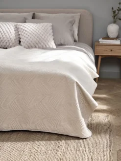 GLORIOSACouvre-lit GLORIOSA 160x220 beige-JYSK Clearance