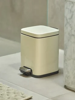 HALLENPoubelle à pédale HALLEN 5L a/fermeture silencieuse crème-JYSK Best