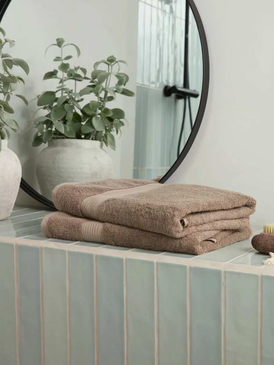 KARLSTADGoldServiette de toilette KARLSTAD 50x100-KRONBORG Hot