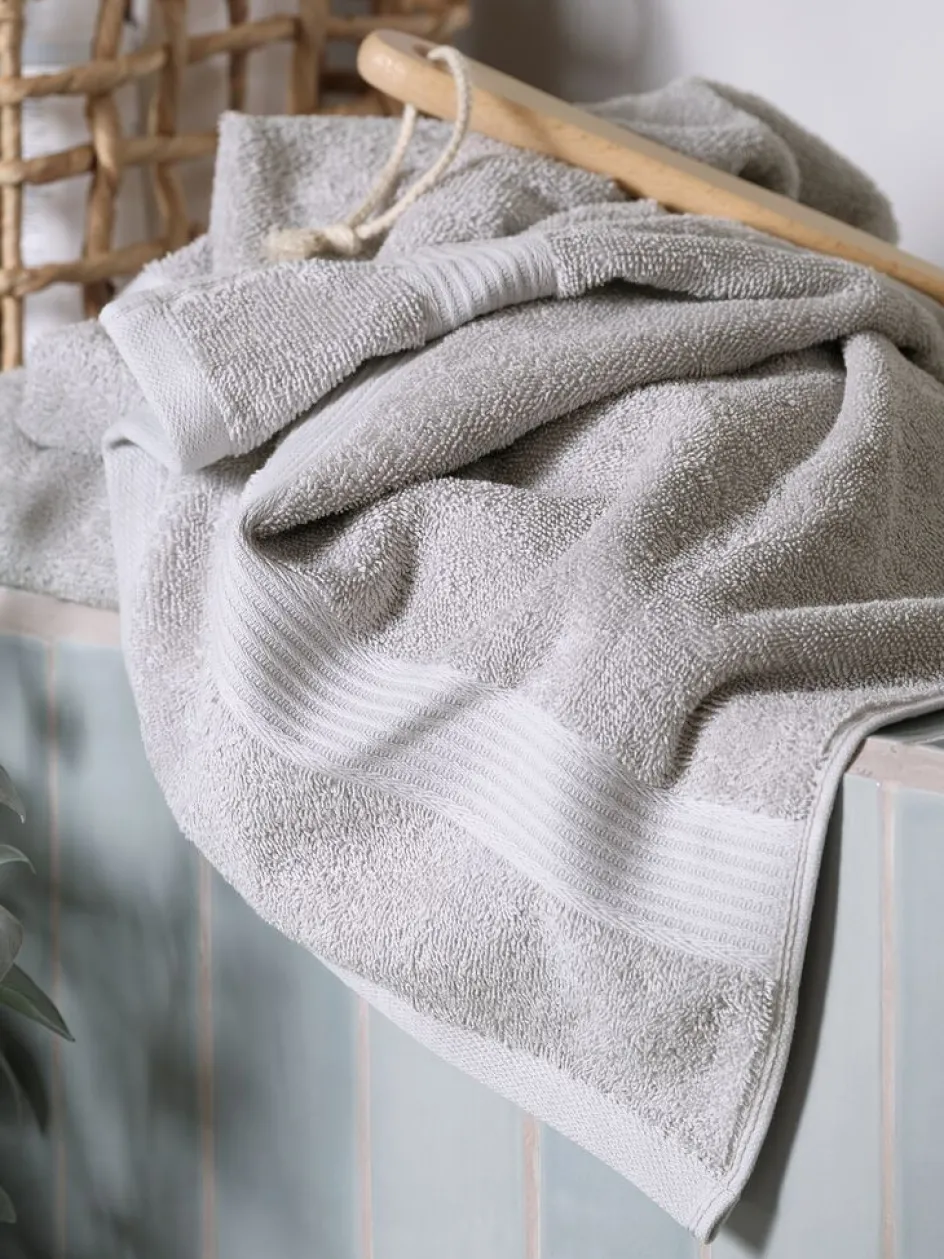 KARLSTADGoldServiette de toilette KARLSTAD 50x100-KRONBORG