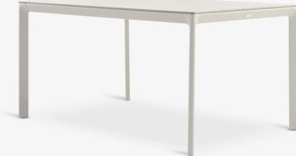 KUMLA + TAGMARKKUMLA L150 table + 4 TAGMARK chaiess-JUTLANDIA Clearance