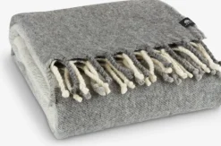 LUNDKARSEPlaid en laine LUNDKARSE 130x170 gris/beige-JYSK