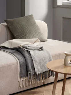 LUNDKARSEPlaid en laine LUNDKARSE 130x170 gris/beige-JYSK