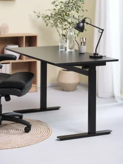 LUNDTOFTBureau à hauteur réglable a/vérin à gaz LUNDTOFT 70x130-JYSK Discount