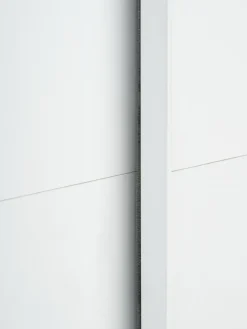 RABERGArmoire RABERG 200x200-JYSK New