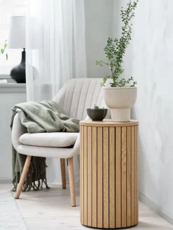 SPODSBJERGPiédestal SPODSBJERG Ø35 coloris chêne-JYSK Hot